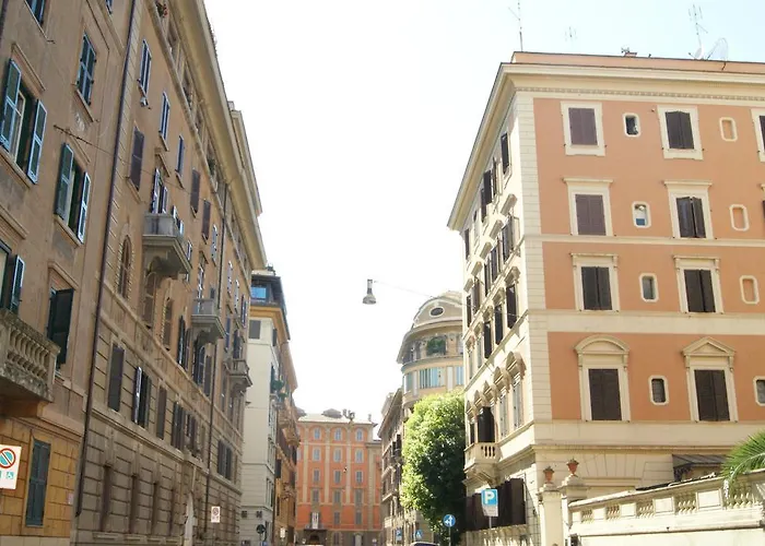 Le Dei Mercanti Rome
