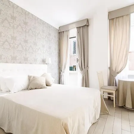 Pensión Le Dei Mercanti