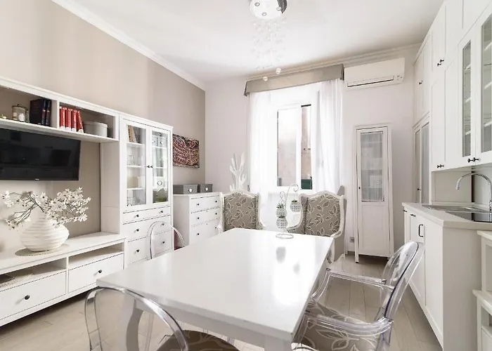 Konukevi Le Dei Mercanti Roma