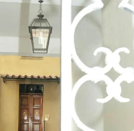 Le Dei Mercanti Konukevi Roma